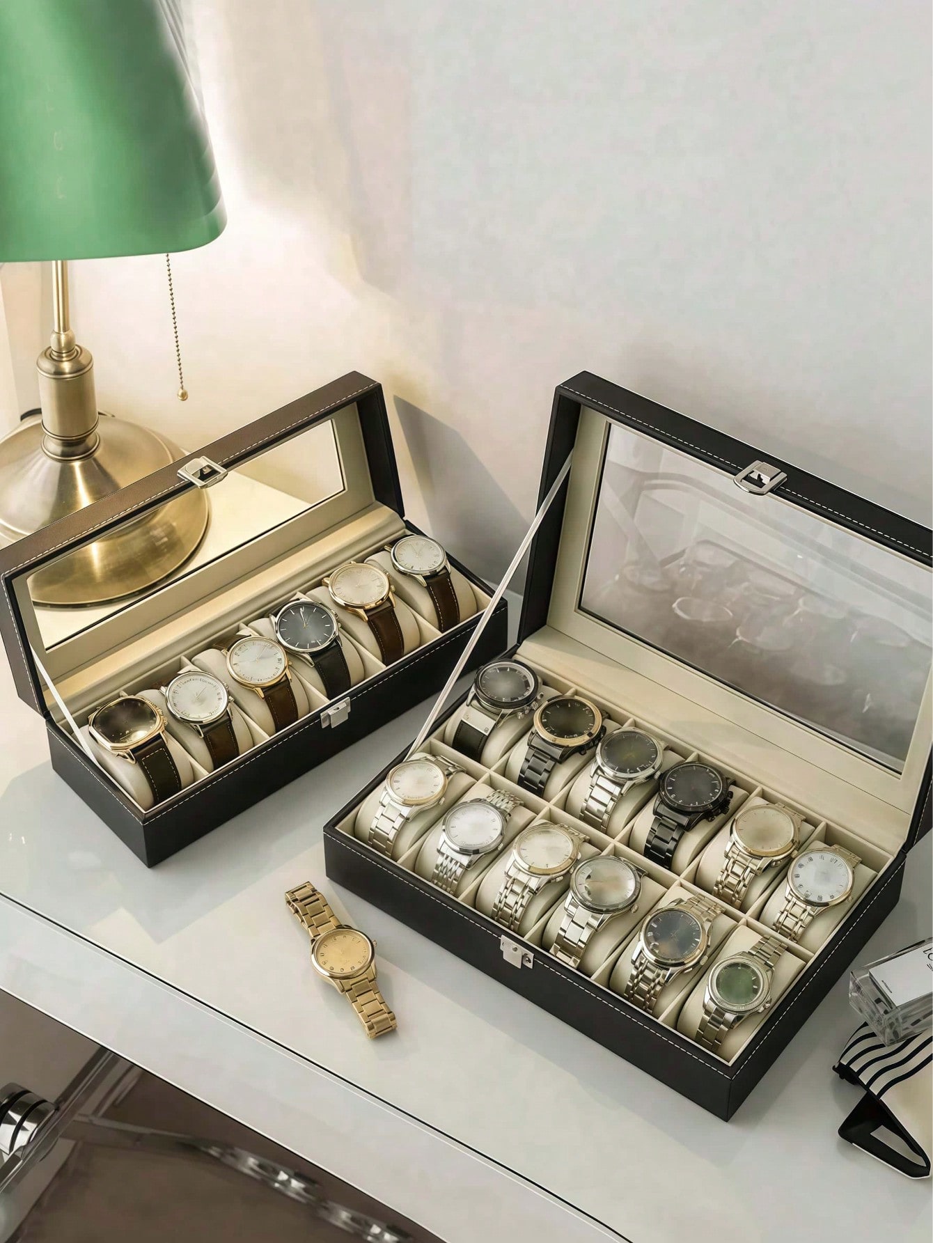 Leather Watch Box with Lock, L - đánh giá và giá Watch Display Box