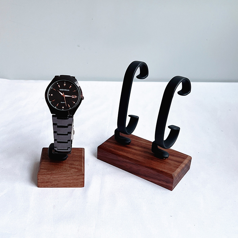 Wooden C-Shaped Watch Holder J - đánh giá và giá Jewelry And Watches Inc